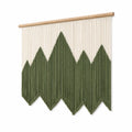 Tapisserie murale 100 x 100 cm en coton vert et écru avec barre en bois style bohème